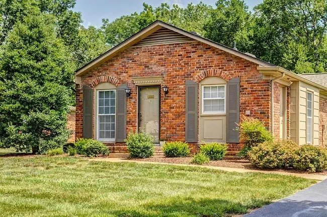 Apartment Jamestown B4 I Comfy 2 Bed 1 Bath Nashville