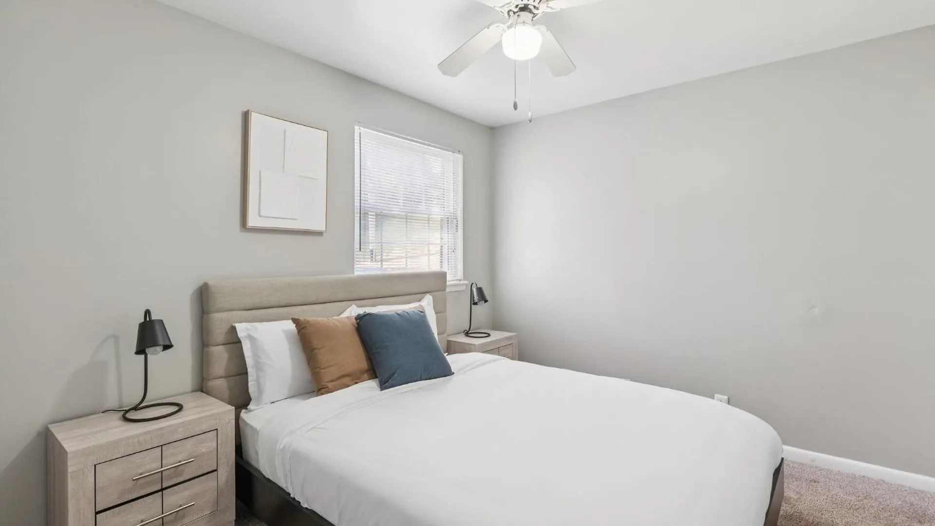 Jamestown B4 I Comfy 2 Bed 1 Bath Nashville 0*,  United States