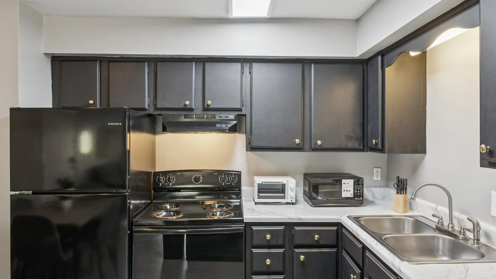 Jamestown B4 I Comfy 2 Bed 1 Bath Nashville United States